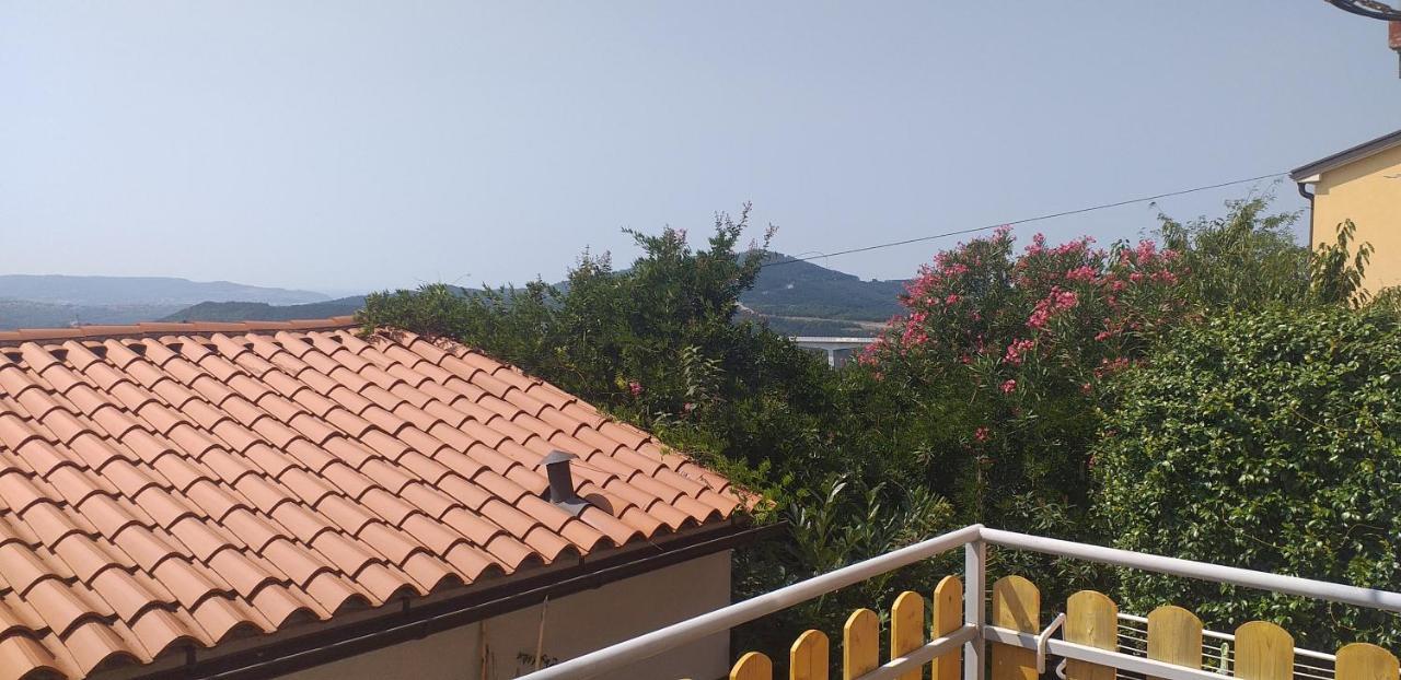 Apartament Relax In Crni Kal 2 Zewnętrze zdjęcie